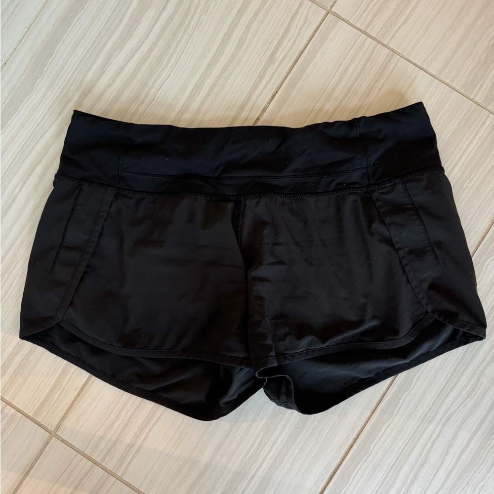 Lululemon Speed Up shorts